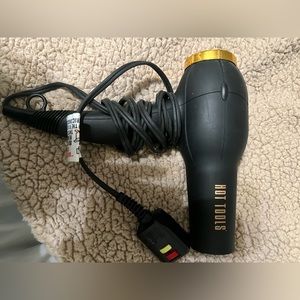 Hot tools blow dryer
